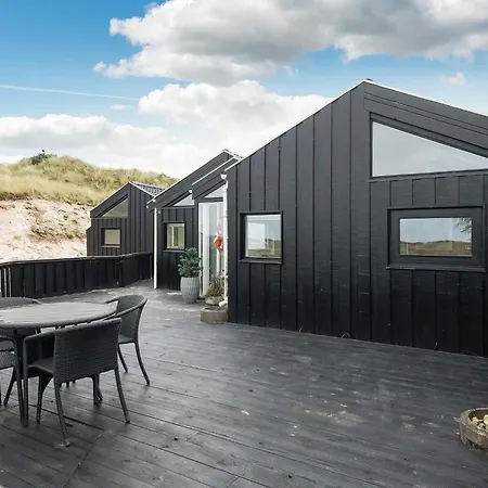 Seaside Wellness Retreat - By Traum Saltum