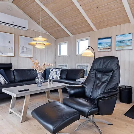 Seaside Wellness Retreat - By Traum Сasa de vacaciones